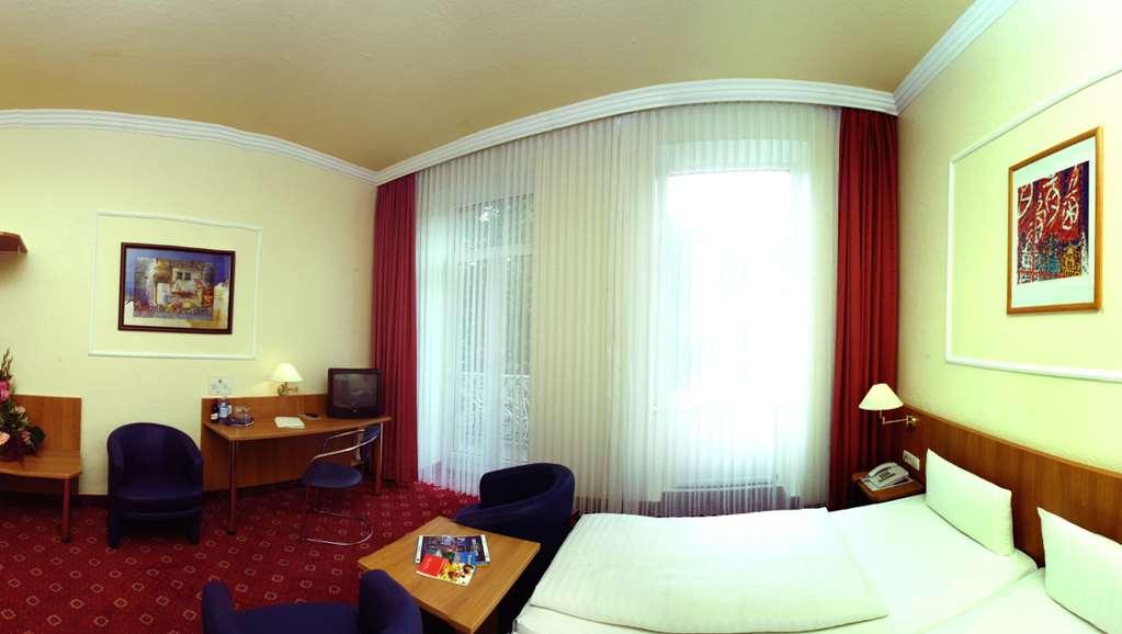 Hotel Koenigshof Mainz Quarto foto